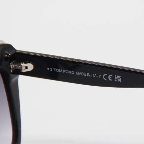 NEW TOM FORD CHANTALLE WOMEN SUNGLASSES TOM FORD TF944 01B EYEWEAR FT0944/S - Picture 11 of 13